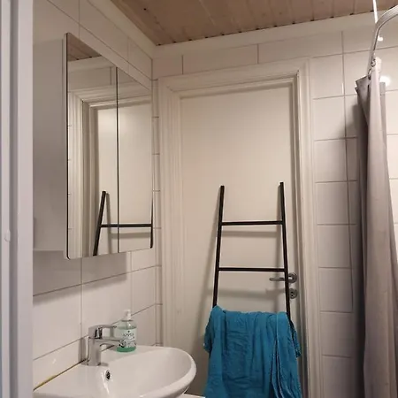 Bright Andvery Space Efficient In Lejlighed *