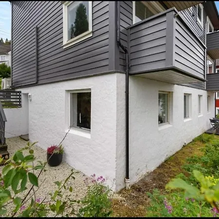 Bright Andvery Space Efficient In