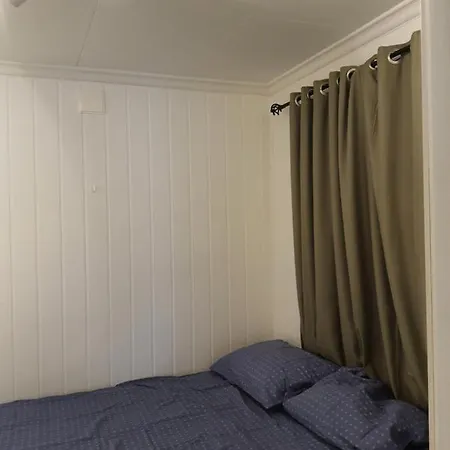 Bright Andvery Space Efficient In